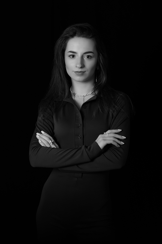 Гашинська Юлія